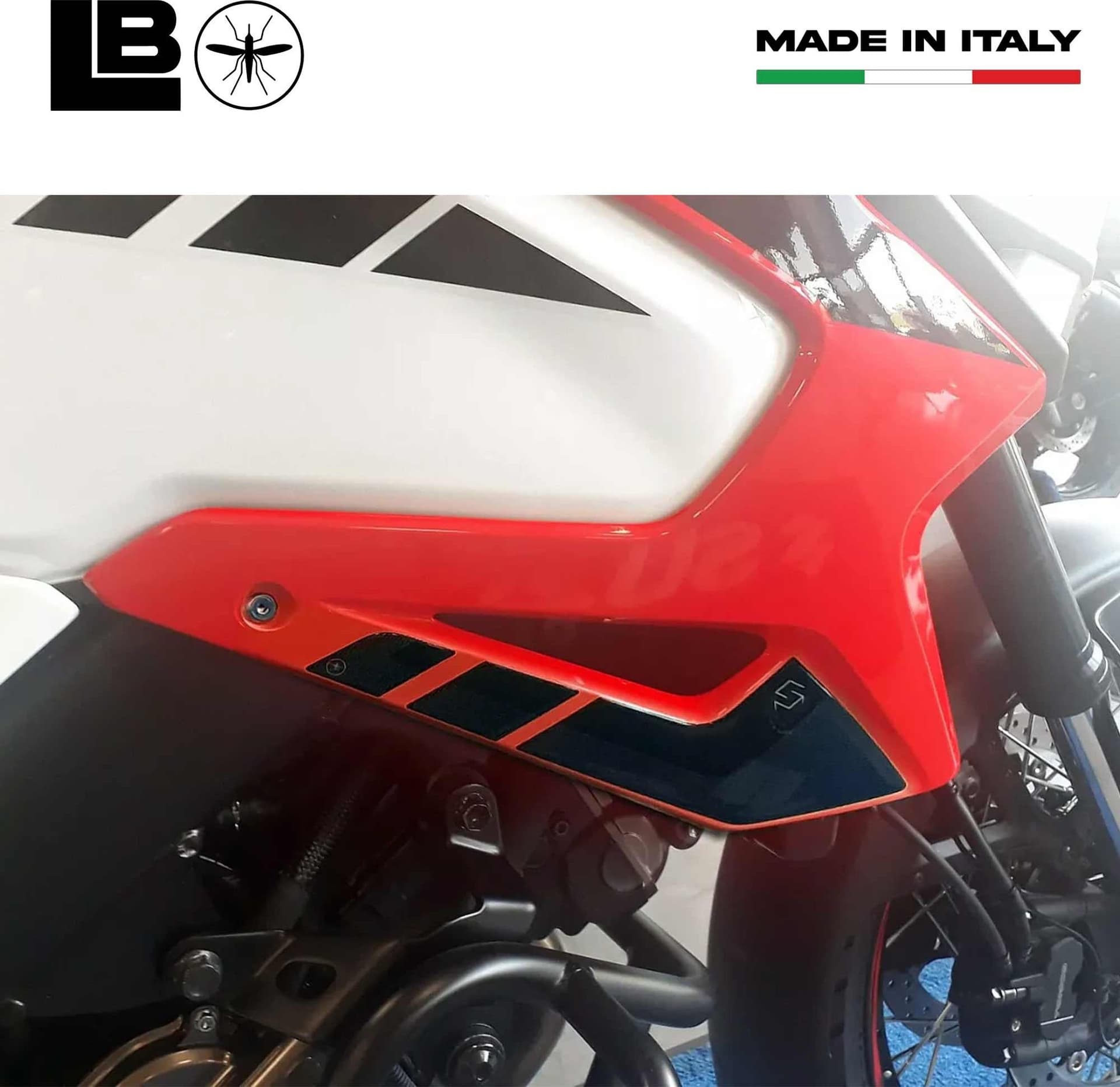 Kit completo Adesivi 3D protezione compatibile con Suzuki V-Strom 1050 Oro - 8