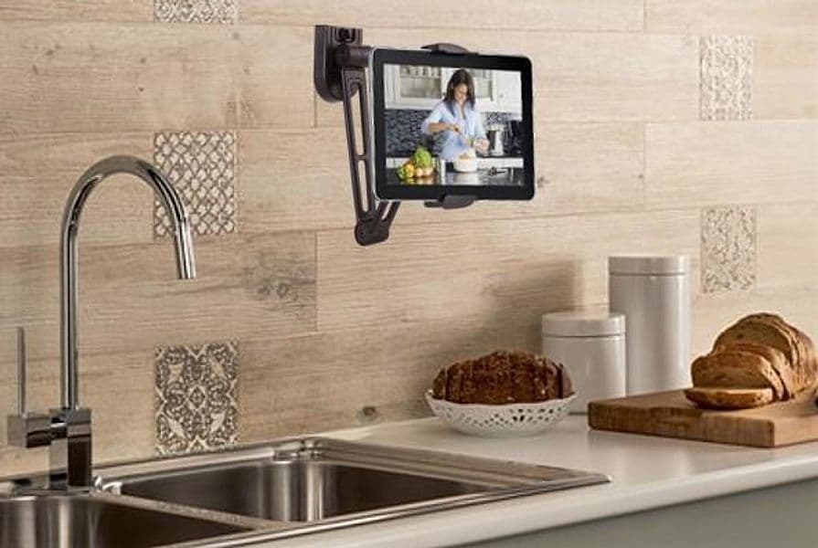 Supporto Estensibile per Tablet e i-Pad 4.7''-12.9'' da Muro o Sottopensile - 10