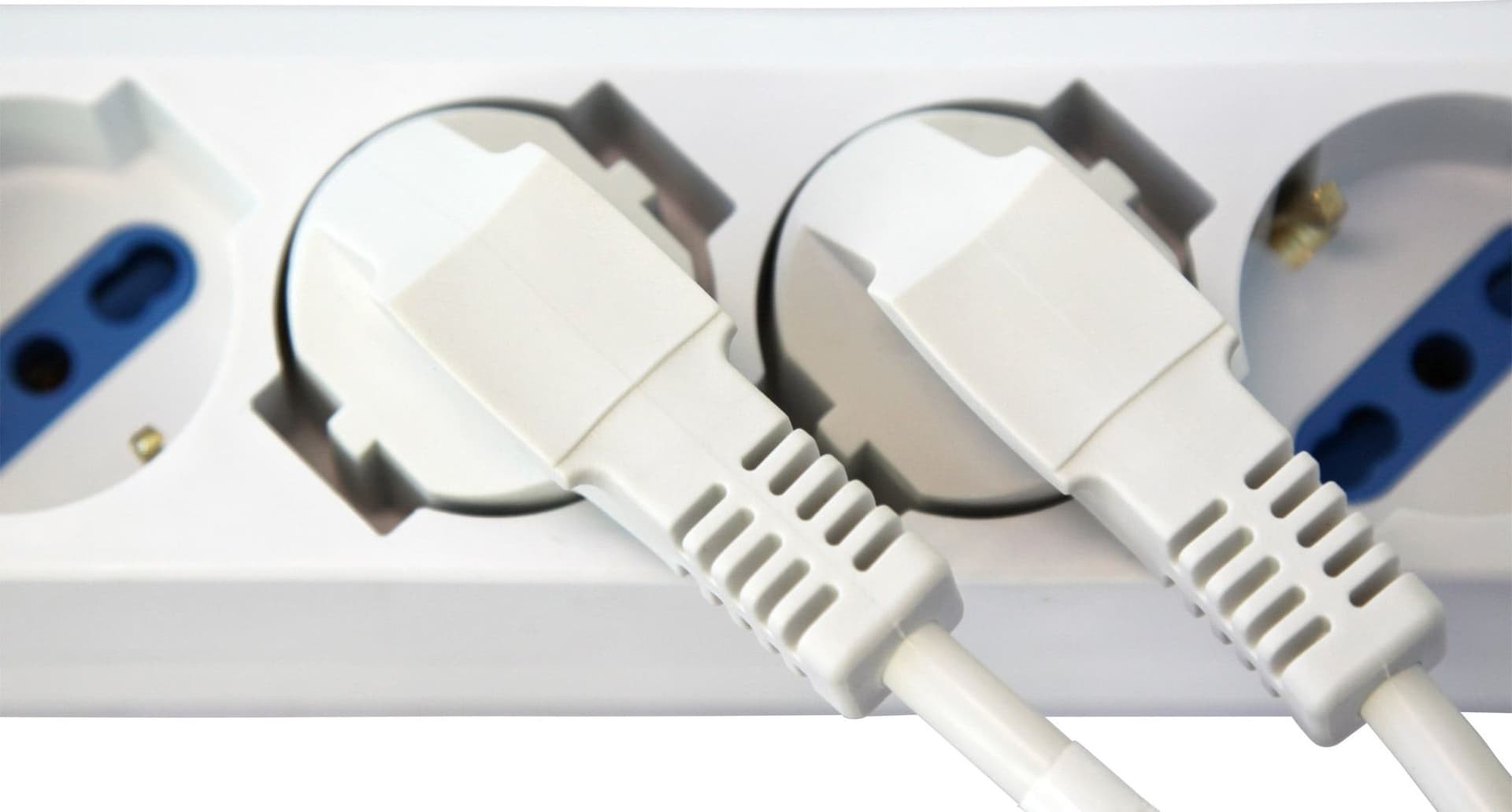 Multipresa 6 Posti Italiana Bipasso / Schuko Angolata - 14