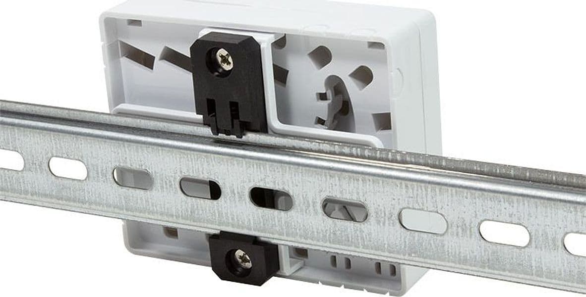 Scatola di connessione indoor FTTH per 4 fibre, 4 adattatori, per guida DIN - 10