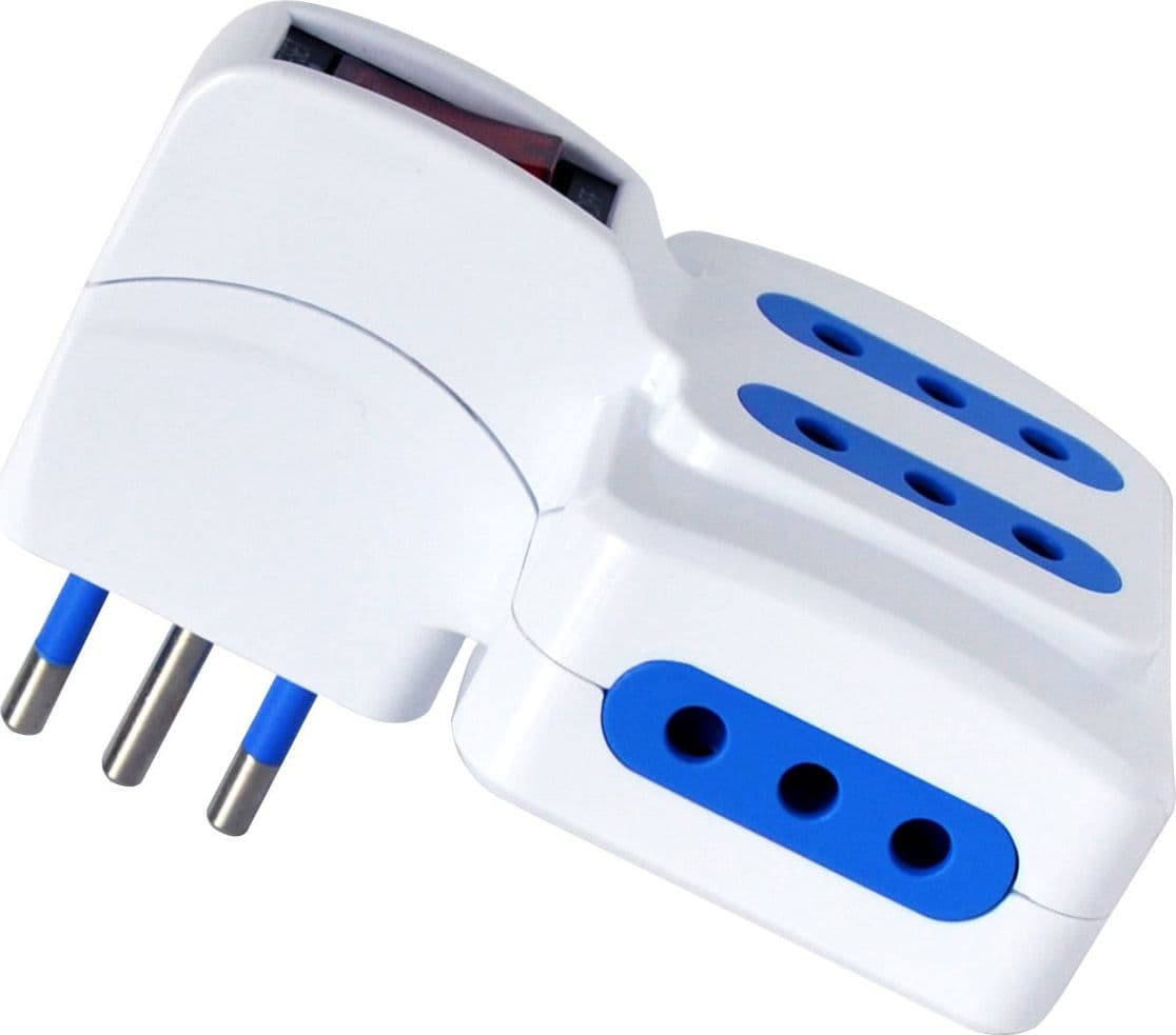 Adattatore con spina 10A e 4 prese Italiane 10A - 8