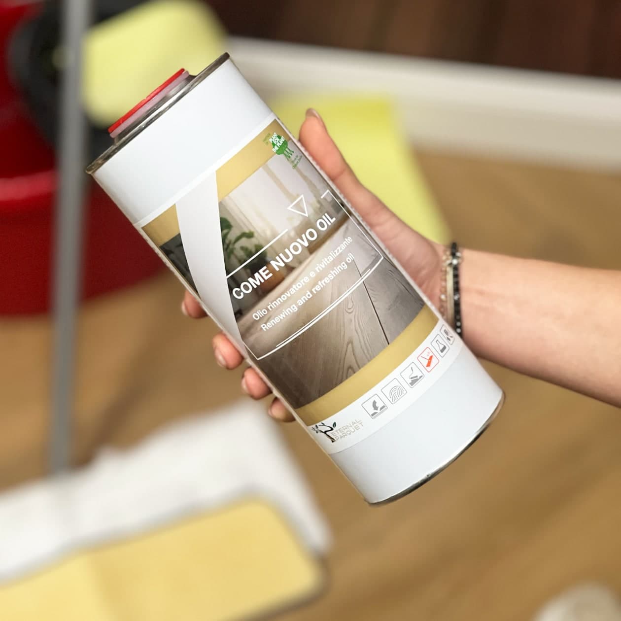 il #n1 - COME NUOVO OIL - Olio INTERNO / ESTERNO per parquet - manutenzione senza rischio, a base di oli vegetali e cere pregiate - Di Eternal Parquet in Detergenti per pavimento Eternal Parquet - Ariano Irpino, commercioVirtuoso.it