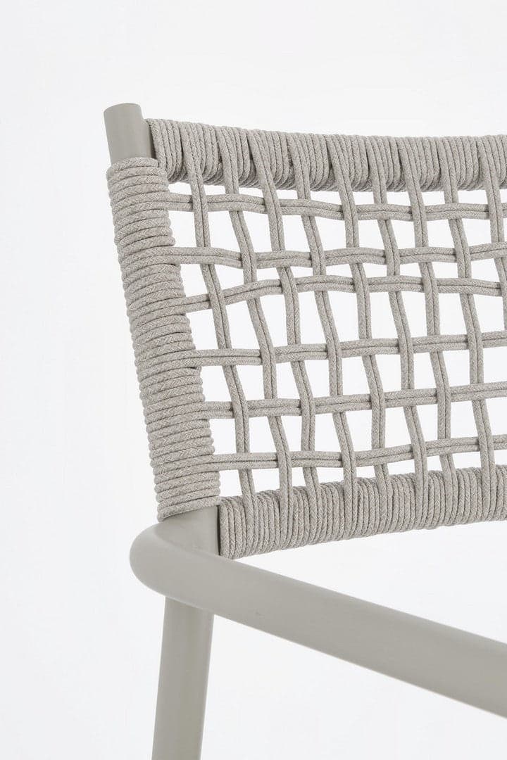 Sedia "Caleta" struttura in alluminio con braccioli per interni ed esterni in Sedie Decor Space - Altamura, commercioVirtuoso.it