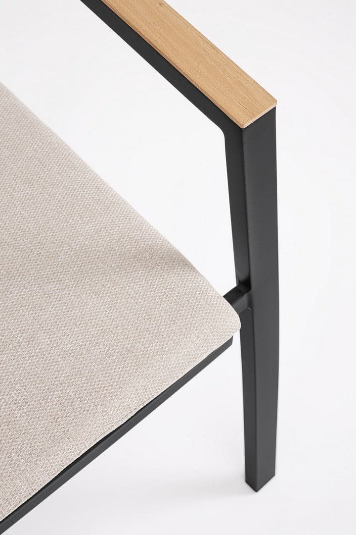 Sedia "Zelmar" struttura in alluminio con cuscino per interni ed esterni in Sedie Decor Space - Altamura, commercioVirtuoso.it