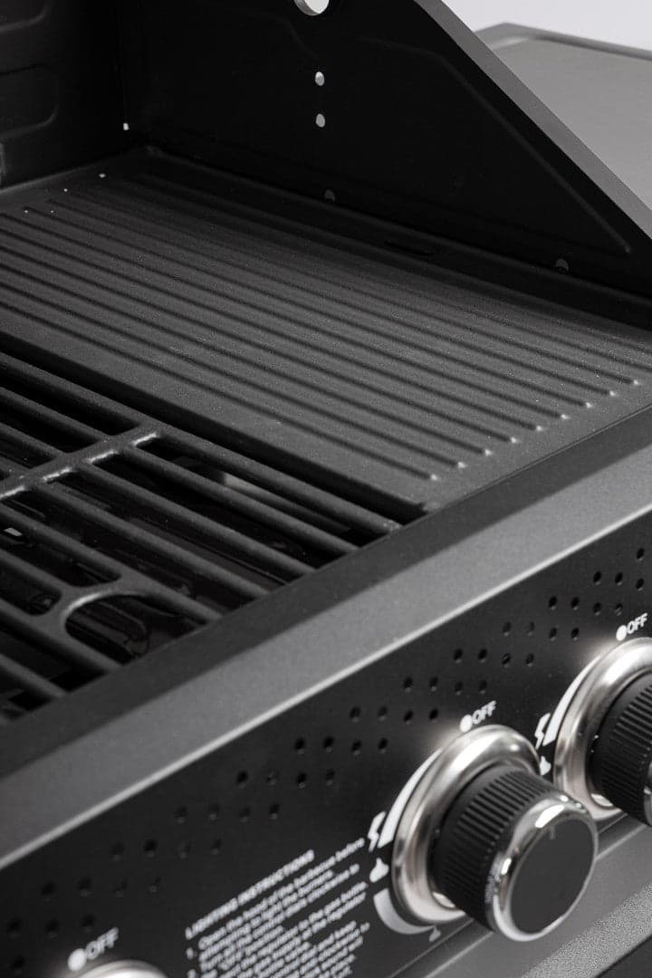 Barbecue a gas "Aleandro" con 5 bruciatori superfice di cottura in ghisa smaltata in Barbecue a gas Decor Space - Altamura, commercioVirtuoso.it