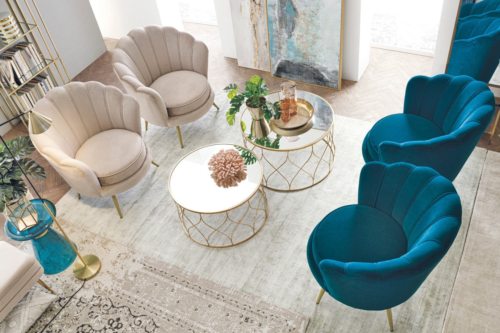 Tavolino "Azmin" in vetro con anello decorativo placcato ottone per arredamento in Console e tavoli da divano Decor Space - Altamura, commercioVirtuoso.it
