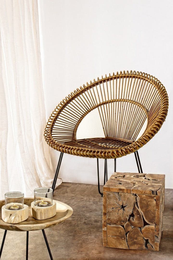 Tavolino "Zahira" con piano in radici di teak per arredamento in Console e tavoli da divano Decor Space - Altamura, commercioVirtuoso.it