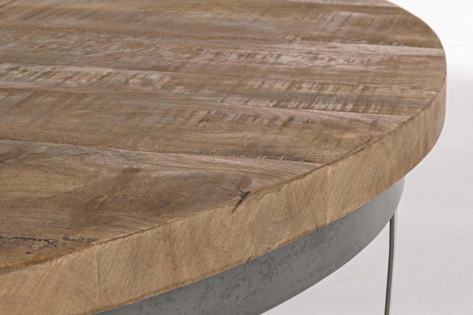 Tavolino "Narvik" struttura in acciaio e piano in legno di mango per interni in Console e tavoli da divano Decor Space - Altamura, commercioVirtuoso.it