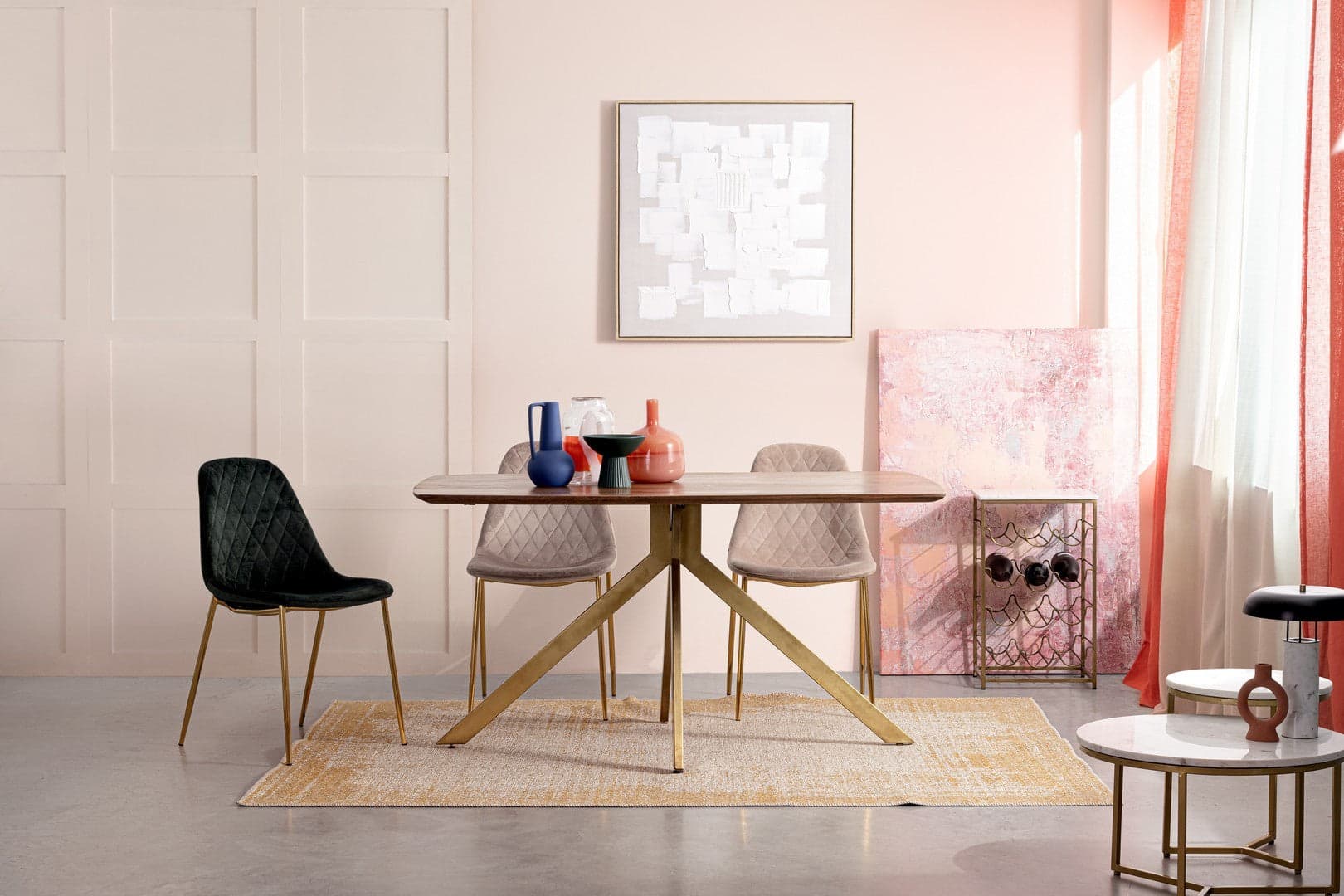 Tavolino "Marmol" con porta bottiglie struttura in acciaio e piano in marmo per interni in Console e tavoli da divano Decor Space - Altamura, commercioVirtuoso.it