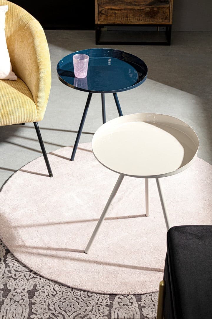 Tavolino "Anchita" struttura in acciaio con finitura a smalto per arredamento in Console e tavoli da divano Decor Space - Altamura, commercioVirtuoso.it