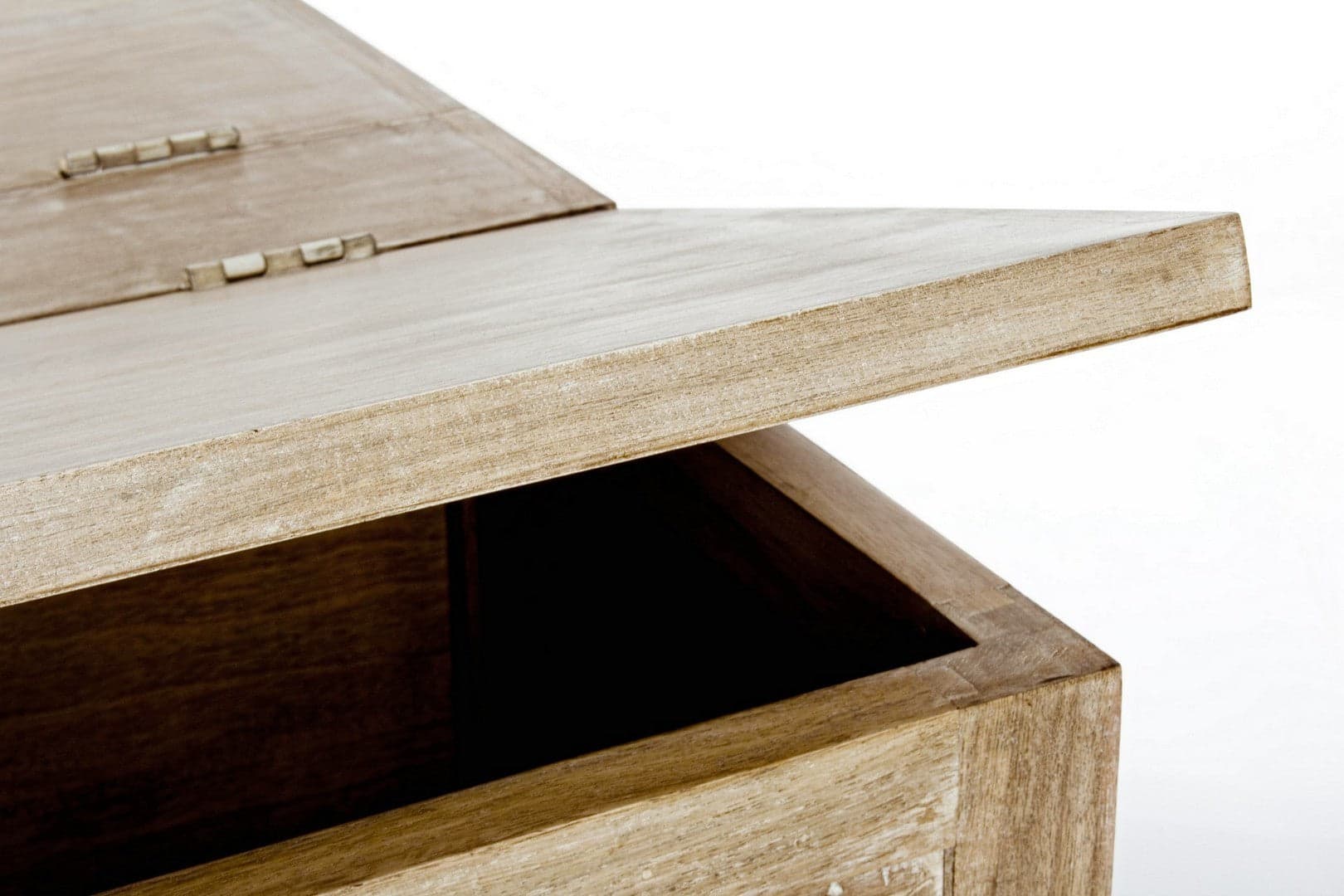 Tavolino "Mayra" struttura in legno di mango con contenitore per interni in Console e tavoli da divano Decor Space - Altamura, commercioVirtuoso.it