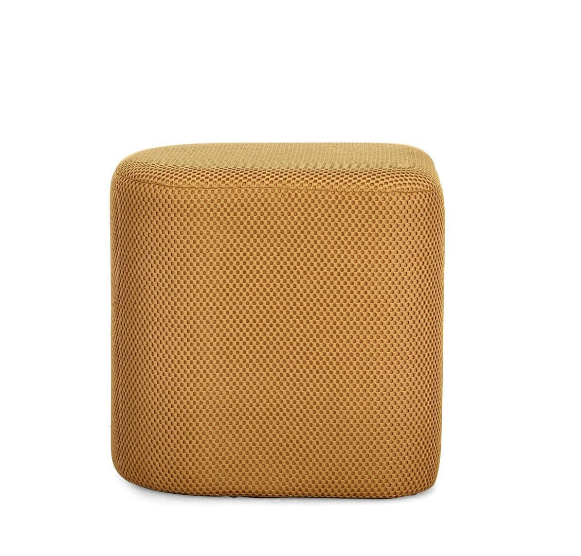 Pouf "Darya" struttura in MDF rivestimento in poliestere per interno in Ottomane e poggiapiedi Decor Space - Altamura, commercioVirtuoso.it