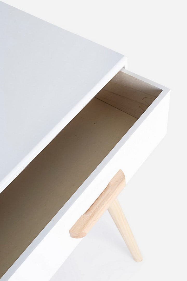Consolle "Ordinary" con struttura in legno di pauwlonia per interni in Credenze Decor Space - Altamura, commercioVirtuoso.it