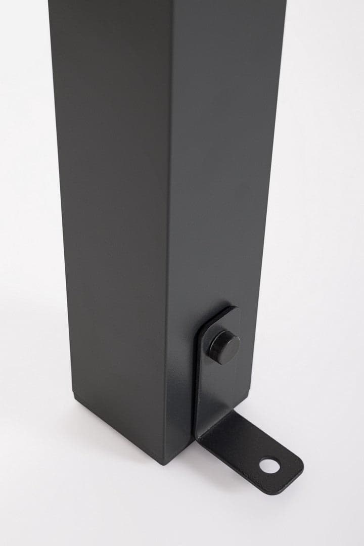 Tavolo "Cliv" allungabile struttura in alluminio verniciato a polvere per interni in Tavoli da sala da pranzo Decor Space - Altamura, commercioVirtuoso.it