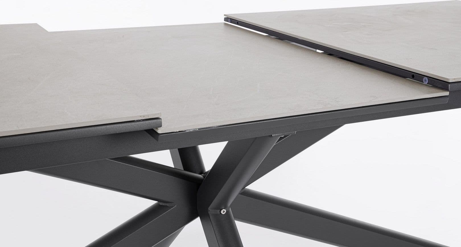 Tavolo "Pascal" allungabile struttura in alluminio verniciato a polvere 200-260 x h 76 cm in Tavoli da sala da pranzo Decor Space - Altamura, commercioVirtuoso.it