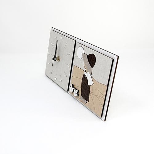 Orologio in legno mdf e strass con quadretto personalizzabile. Misure cm. 12 x cm. 24 in Orologi da parete Decor Space - Altamura, commercioVirtuoso.it