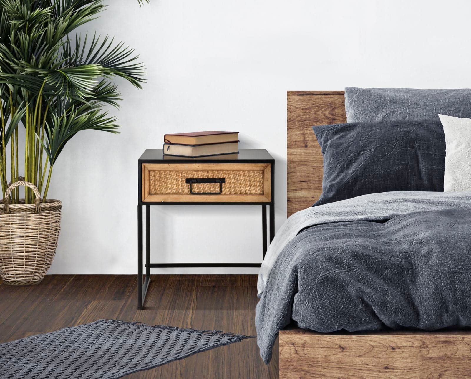 Comodino "Hanoi" struttura in metallo e legno MDF per interni in Comodini Decor Space - Altamura, commercioVirtuoso.it