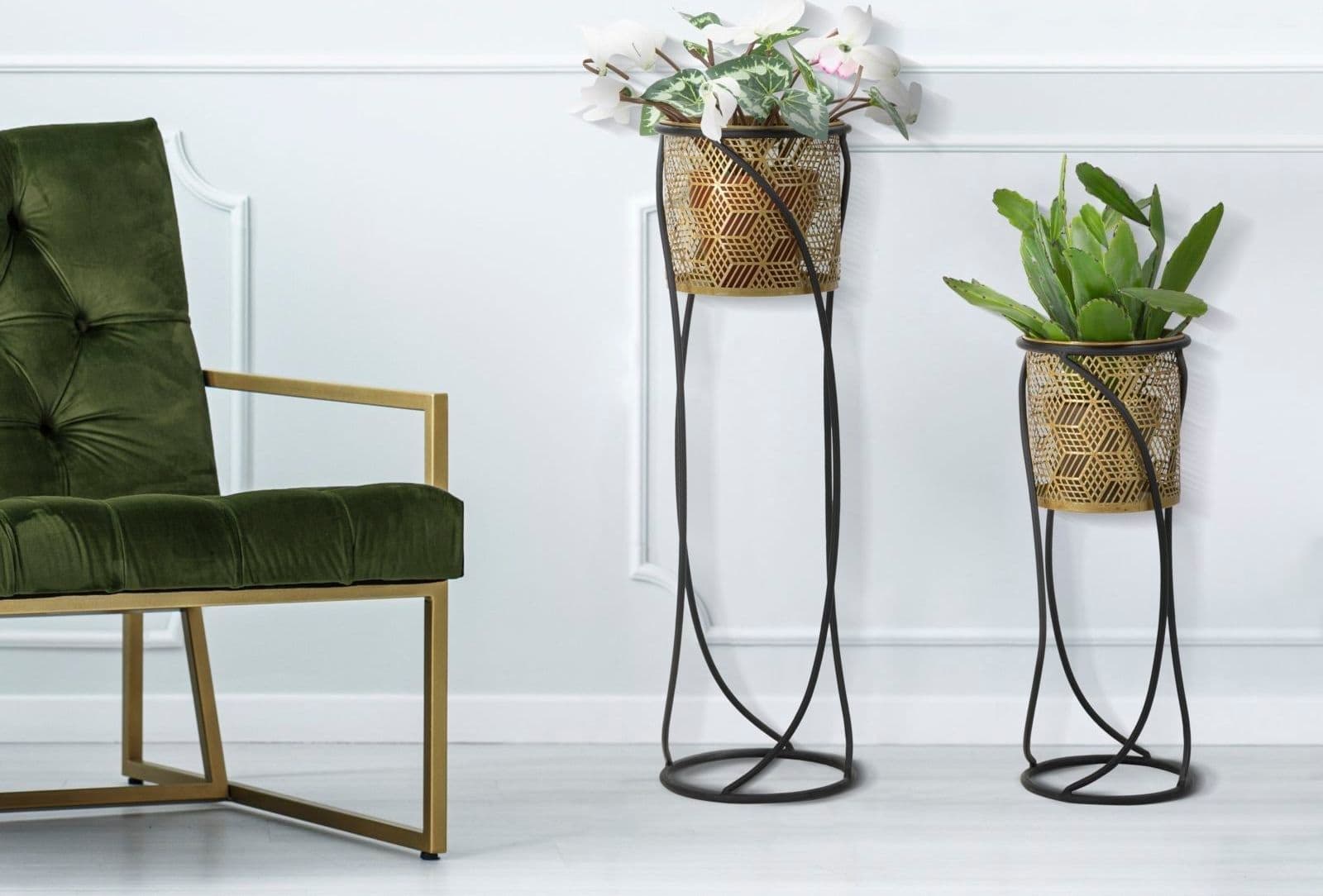 Coppia porta vasi "Curvy" con supporto in metallo per interni set da 2 in Portavasi Decor Space - Altamura, commercioVirtuoso.it