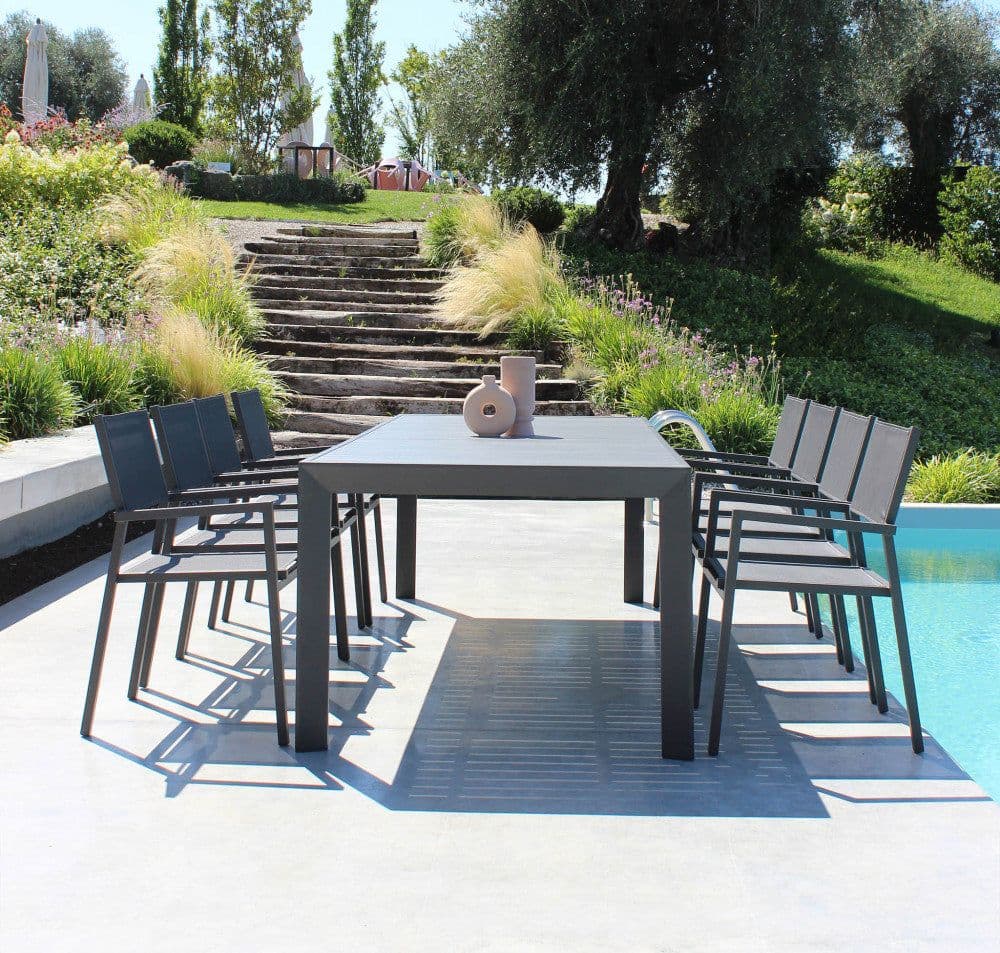 Tavolo in alluminio piano effetto legno "Bahia" allungabile per esterno e giardino 190/250 cm in Tavoli standard Decor Space - Altamura, commercioVirtuoso.it