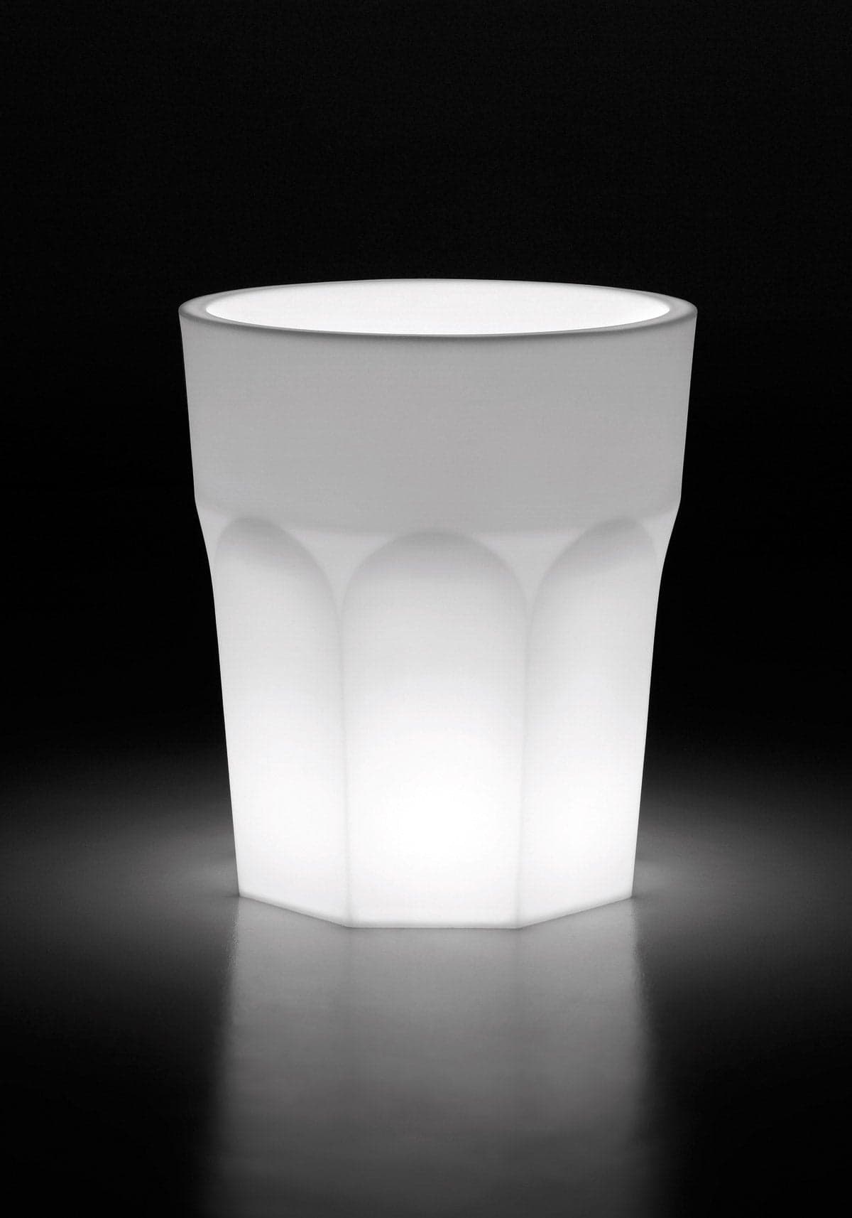 Vaso "Cubalibre" struttura in polietilene per esterno in Vasi tradizionali Decor Space - Altamura, commercioVirtuoso.it