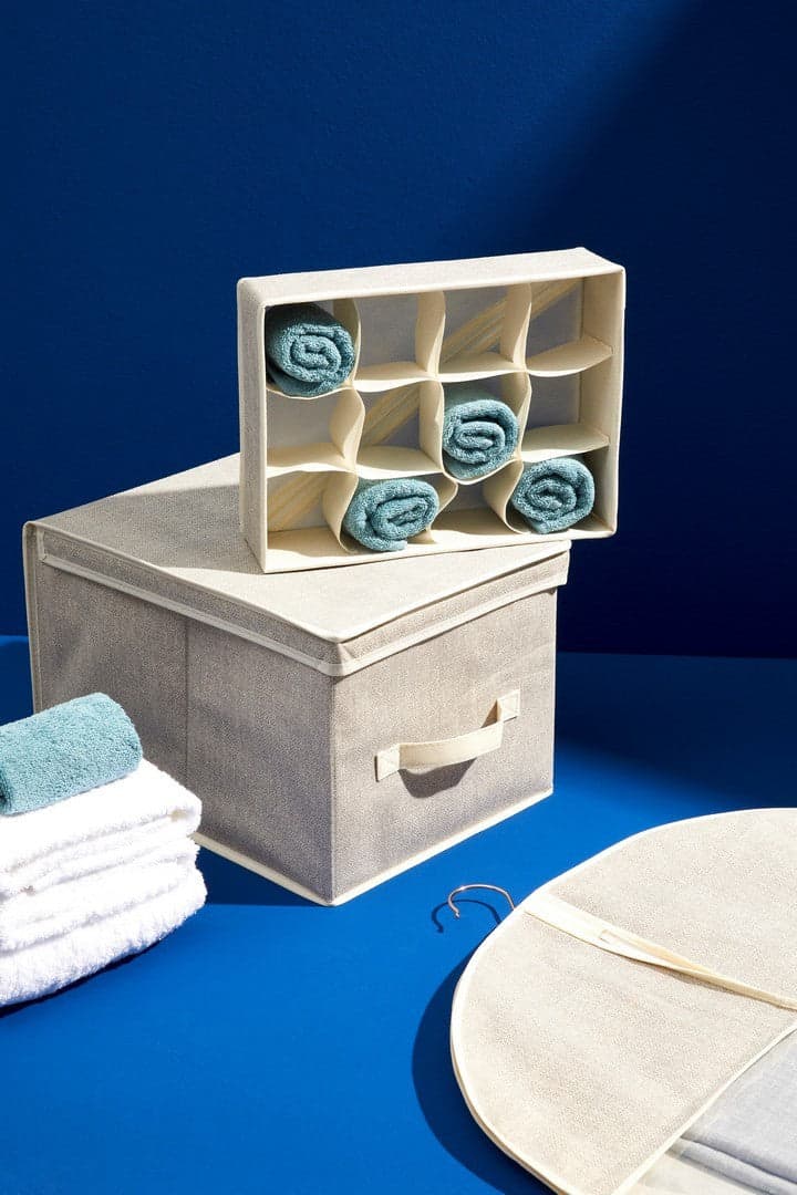 Scatola cambio stagione con coperchio "Tidy" in cartone con manico in Organizer per cassetti Decor Space - Altamura, commercioVirtuoso.it