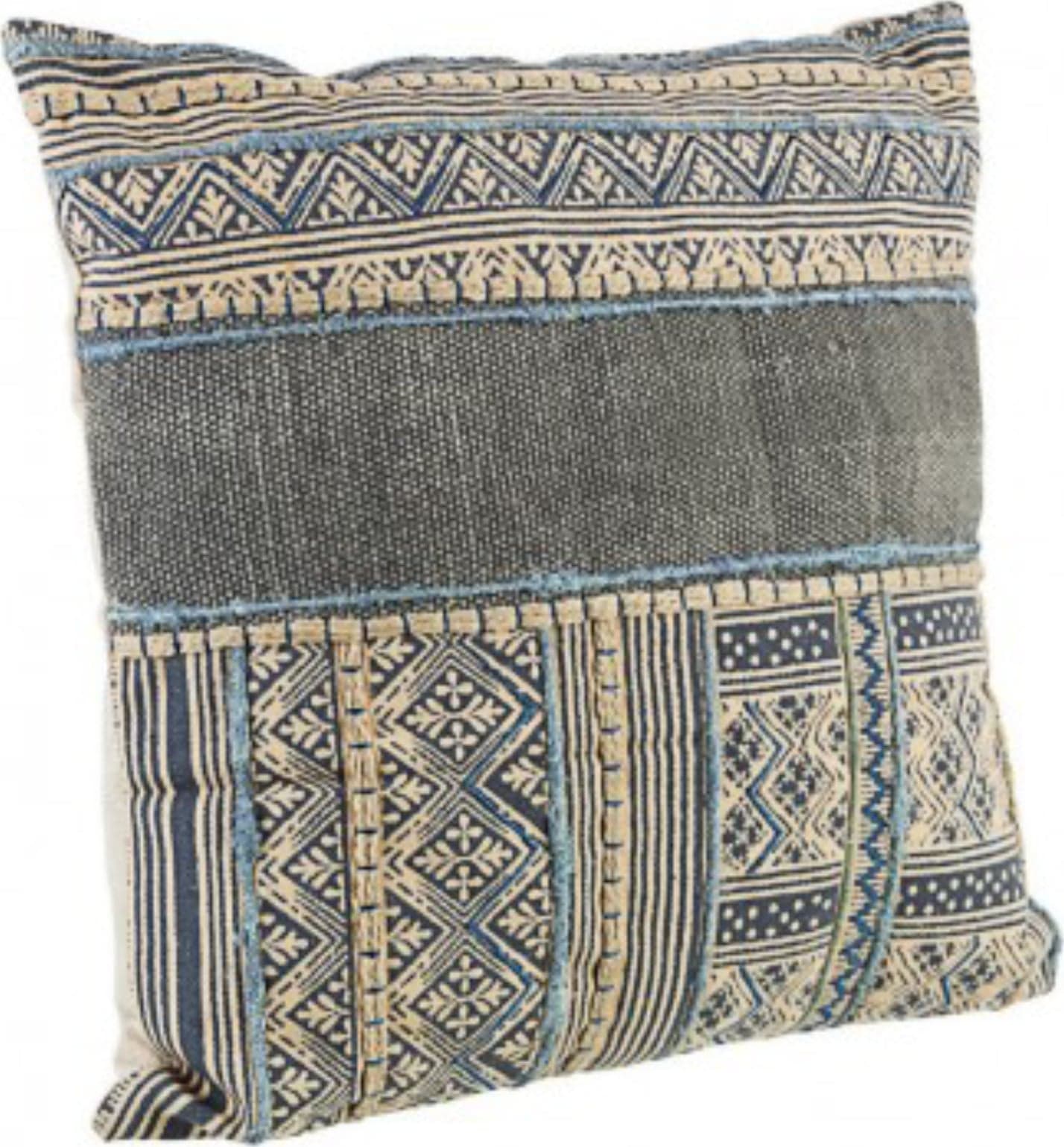 Cuscino tilak realizzato con  rivestimento in cotone lavorato e ricamato a mano e imbottitura in poliestere in Copricuscini e federe Decor Space - Altamura, commercioVirtuoso.it