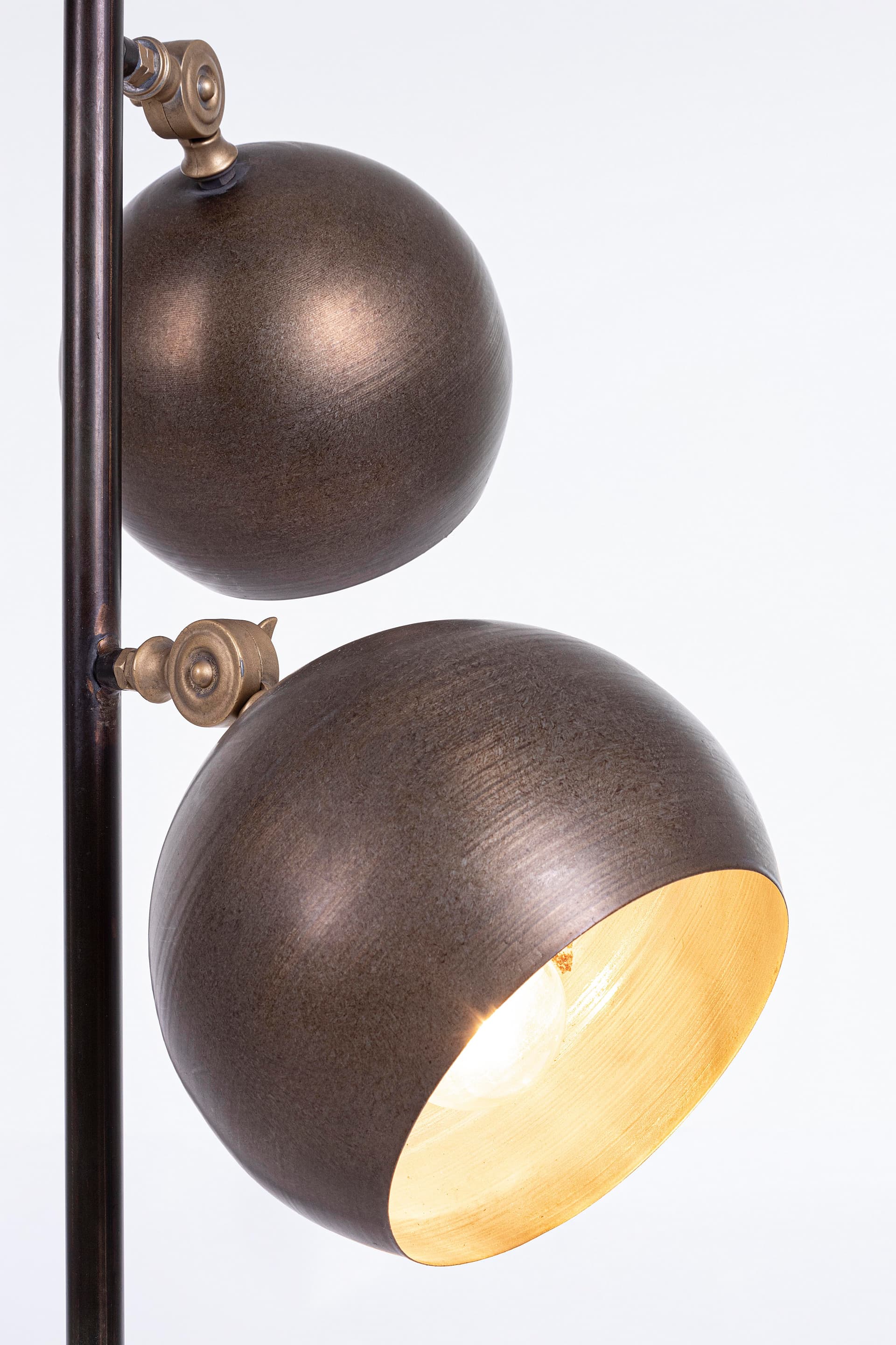 Piantana "Blaze" in acciaio h 161 cm in Lampade da terra Decor Space - Altamura, commercioVirtuoso.it