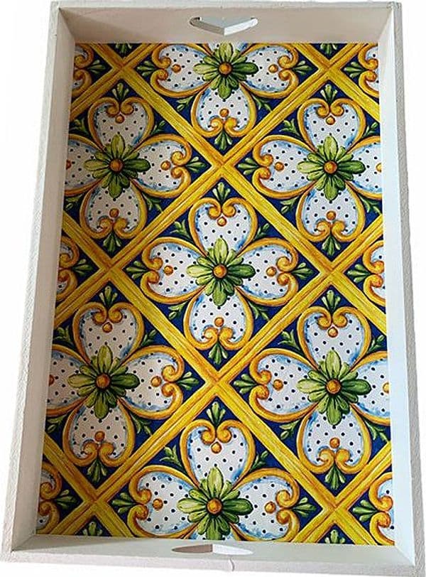 Vassoio "La Terra del Sole" in legno colorato 30 x 45 cm per ogni portata in Piatti da portata Decor Space - Altamura, commercioVirtuoso.it