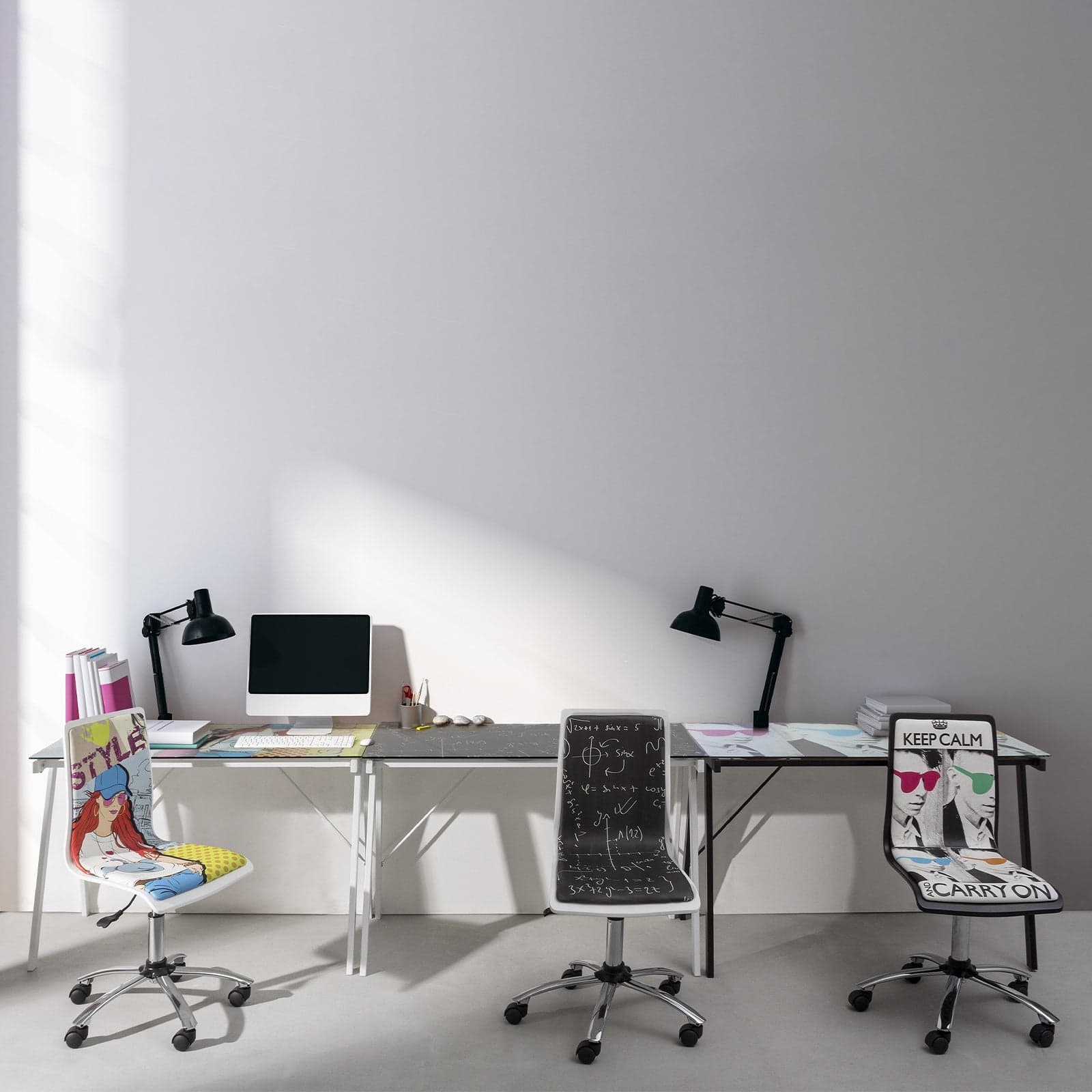 Sedia da ufficio girevole con ruote "Young" per scrivania cameretta bambini in Poltrone Decor Space - Altamura, commercioVirtuoso.it