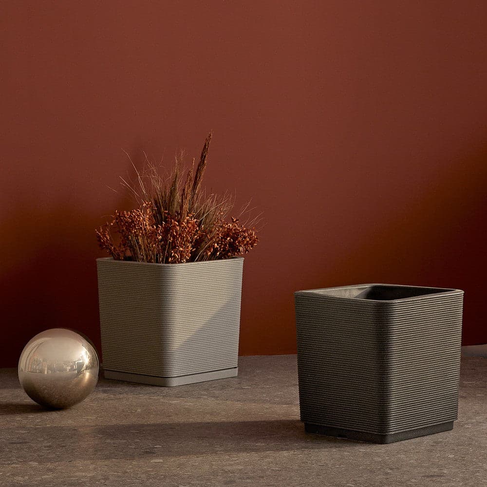 Vaso moderno ''Pixel'' in plastica da esterno per fiori e piante in Vasi tradizionali Decor Space - Altamura, commercioVirtuoso.it
