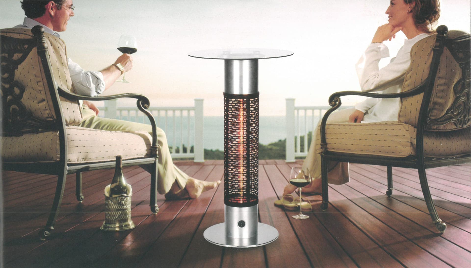 Stufa elettrica Tavolo riscaldante in vetro ed acciaio inox 1500 W per arredamento Moderno in Stufe elettriche Decor Space - Altamura, commercioVirtuoso.it