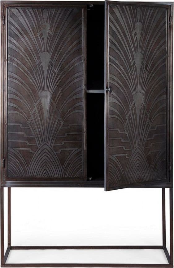 Credenza "Lanford" con struttura in acciaio, ante scolpite a mano, stile atmosfera in Credenze Decor Space - Altamura, commercioVirtuoso.it