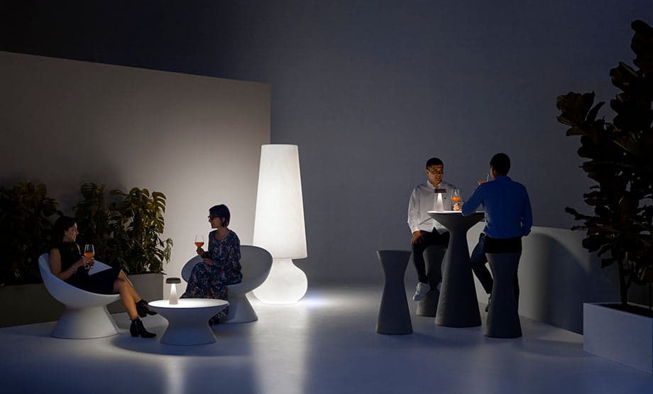 Lampada "Fade" struttura in polietilene per esterno in Lanterne Decor Space - Altamura, commercioVirtuoso.it