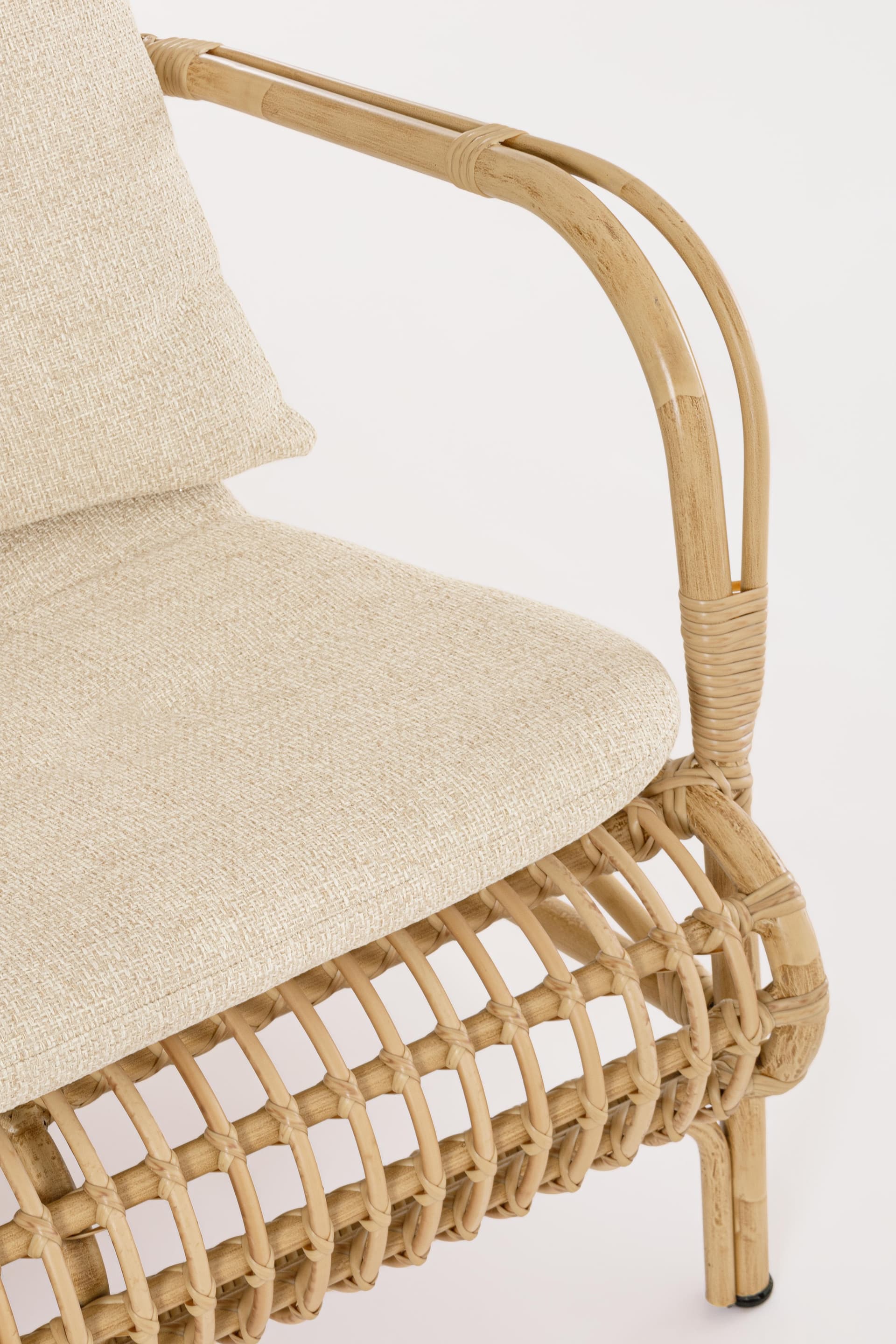 Divano a 2-3 posti con cuscino "Florisel" 161 cm in Set di mobili Decor Space - Altamura, commercioVirtuoso.it