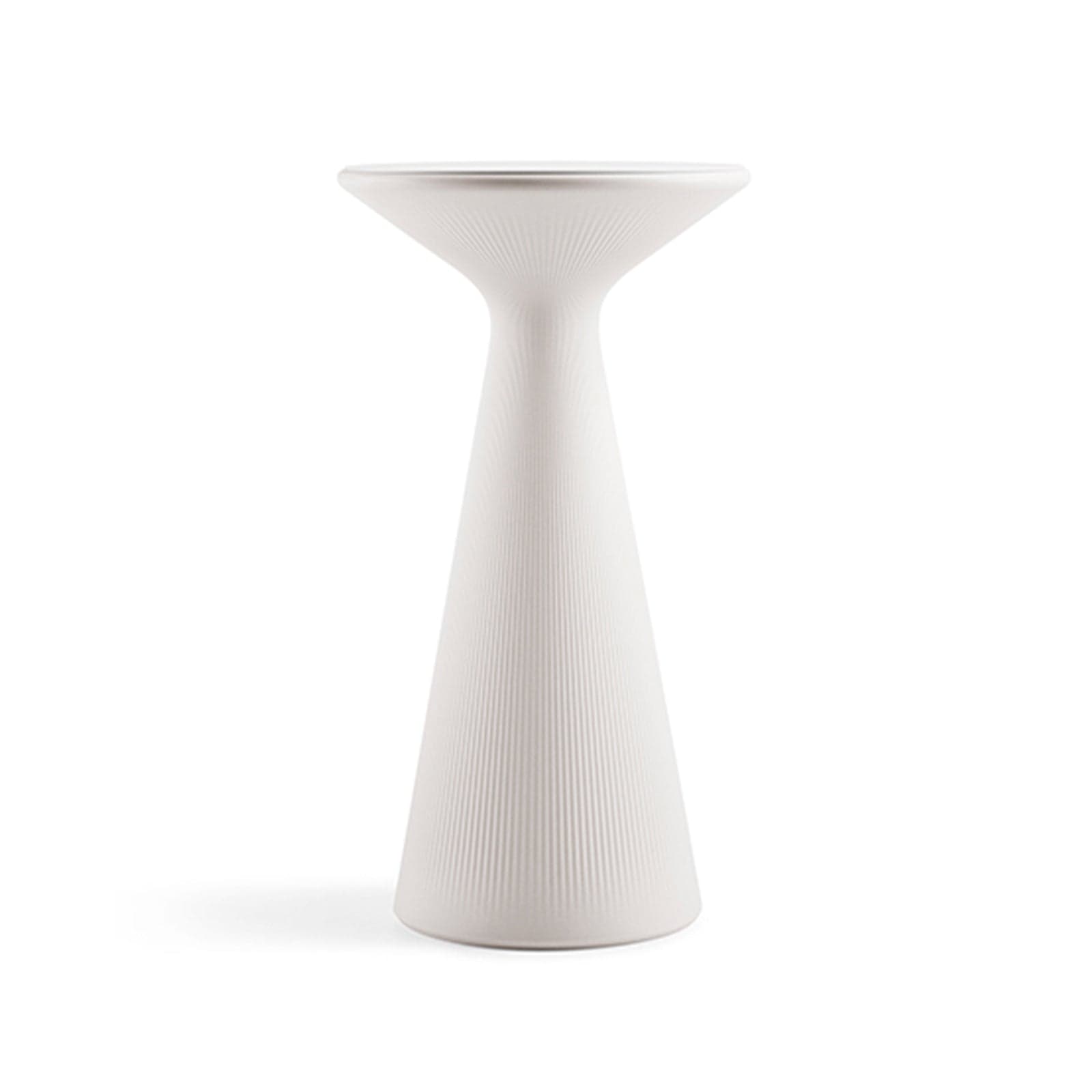 Tavolo "Fade" struttura in polietilene per esterno in Tavoli standard Decor Space - Altamura, commercioVirtuoso.it