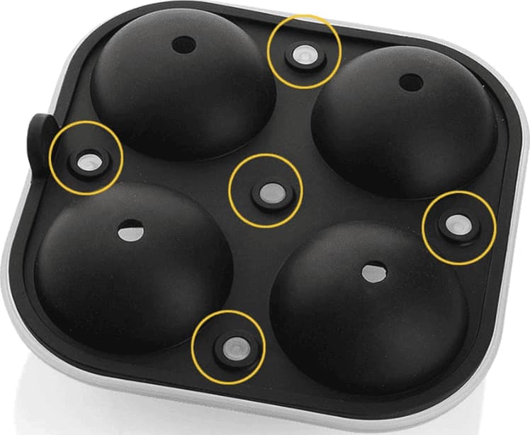 Stampo in silicone per cubetti sfere ghiaccio 4 posti in Stampi per ghiaccio Decor Space - Altamura, commercioVirtuoso.it