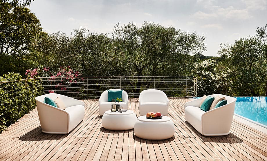 Poltrona sofa "Settembre" struttura in polietilene per esterno in Panche Decor Space - Altamura, commercioVirtuoso.it