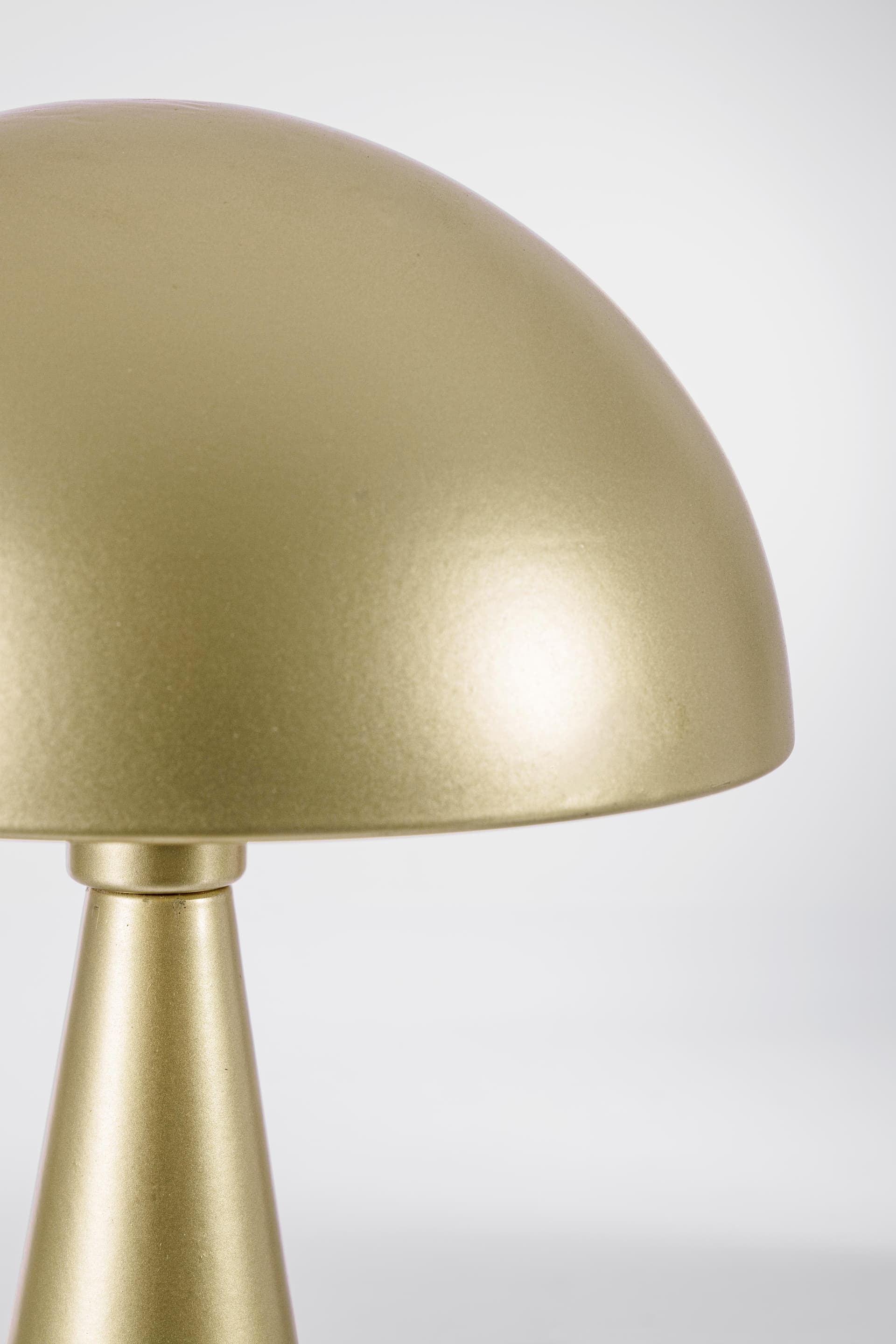 Lampada da tavolo "Modern" in acciaio h 36.5 cm in Lampade da tavolo e abat-jour Decor Space - Altamura, commercioVirtuoso.it
