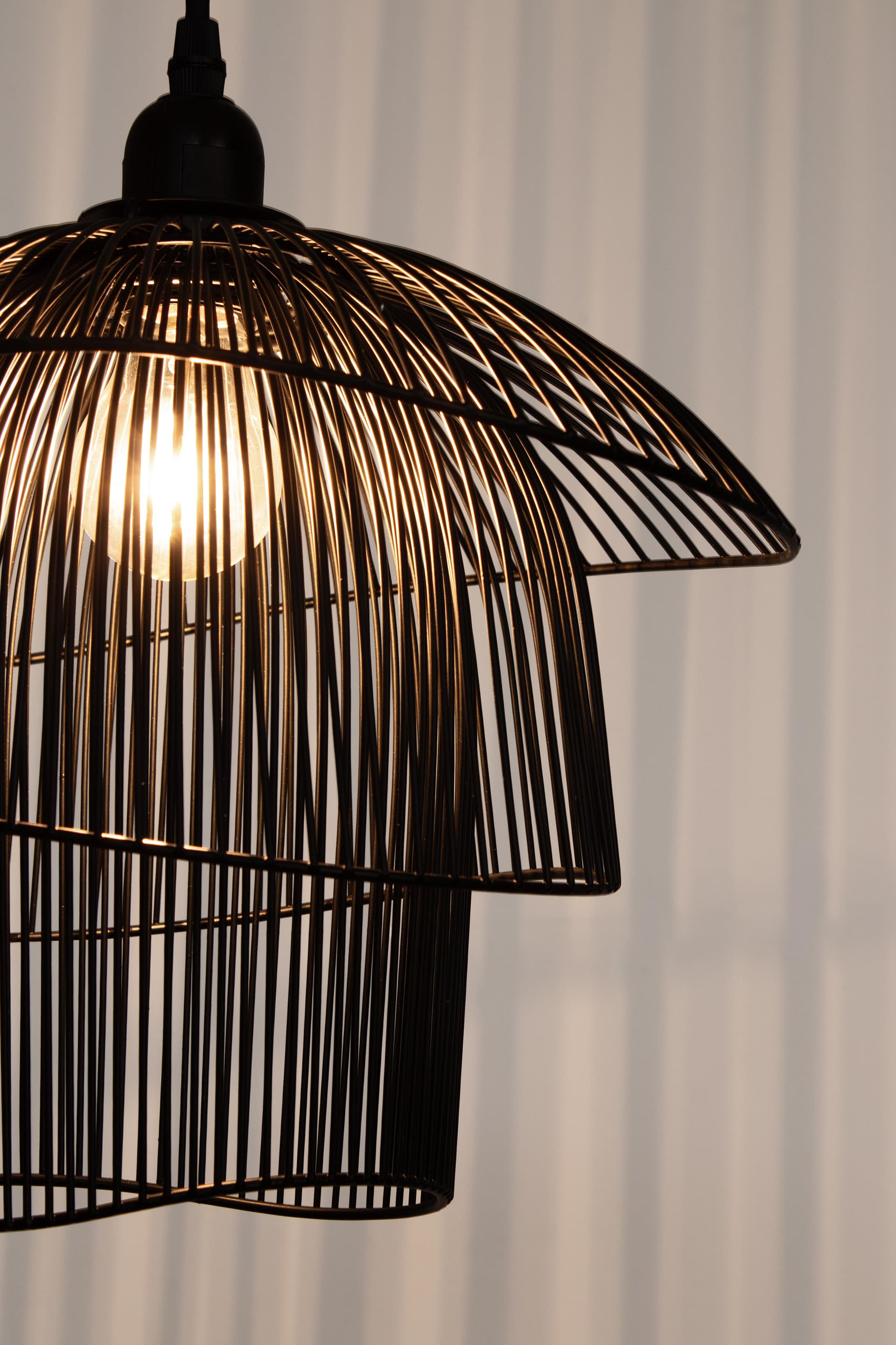 Lampadario "Ciad" in metallo 30x29 in Lampade a sospensione Decor Space - Altamura, commercioVirtuoso.it