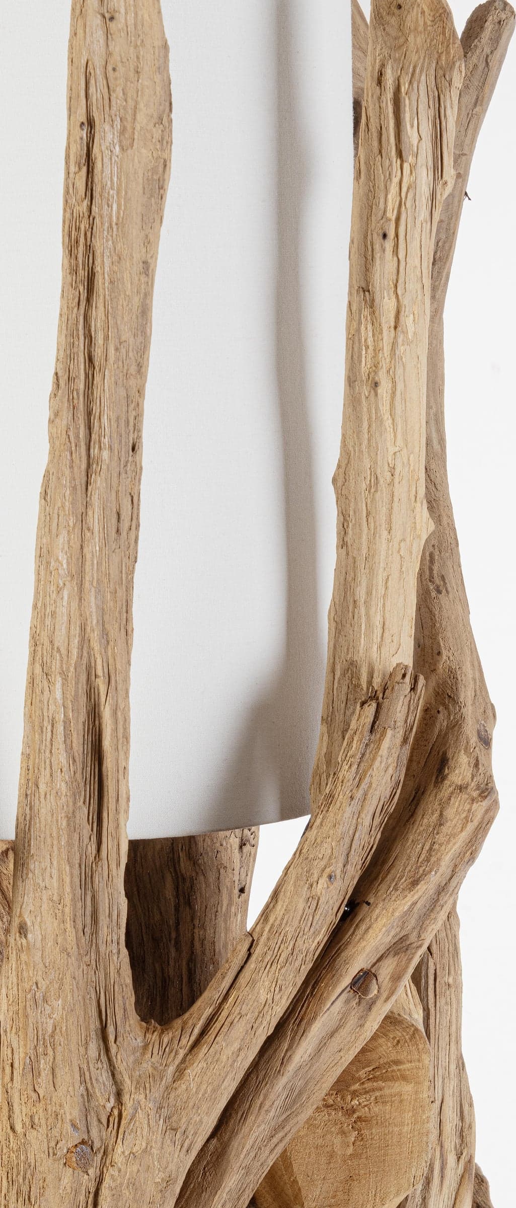 Lampada a piantana con base in legno di teak riciclato da interno h 180 cm in Lampade da terra Decor Space - Altamura, commercioVirtuoso.it