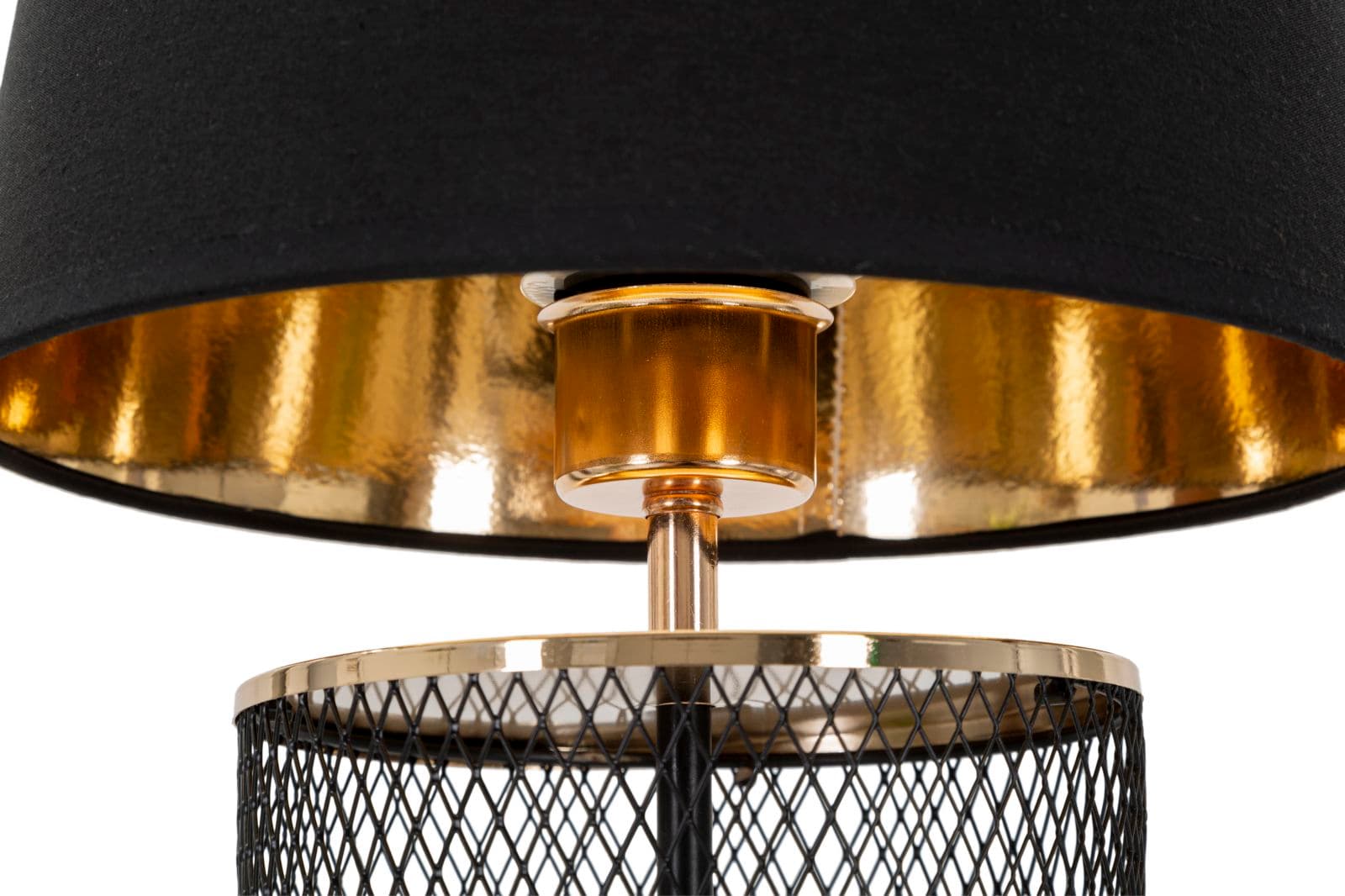 Lampada da tavolo "Chaine" struttura in metallo colore nero e tessuto per interni in Lampade a sospensione Decor Space - Altamura, commercioVirtuoso.it