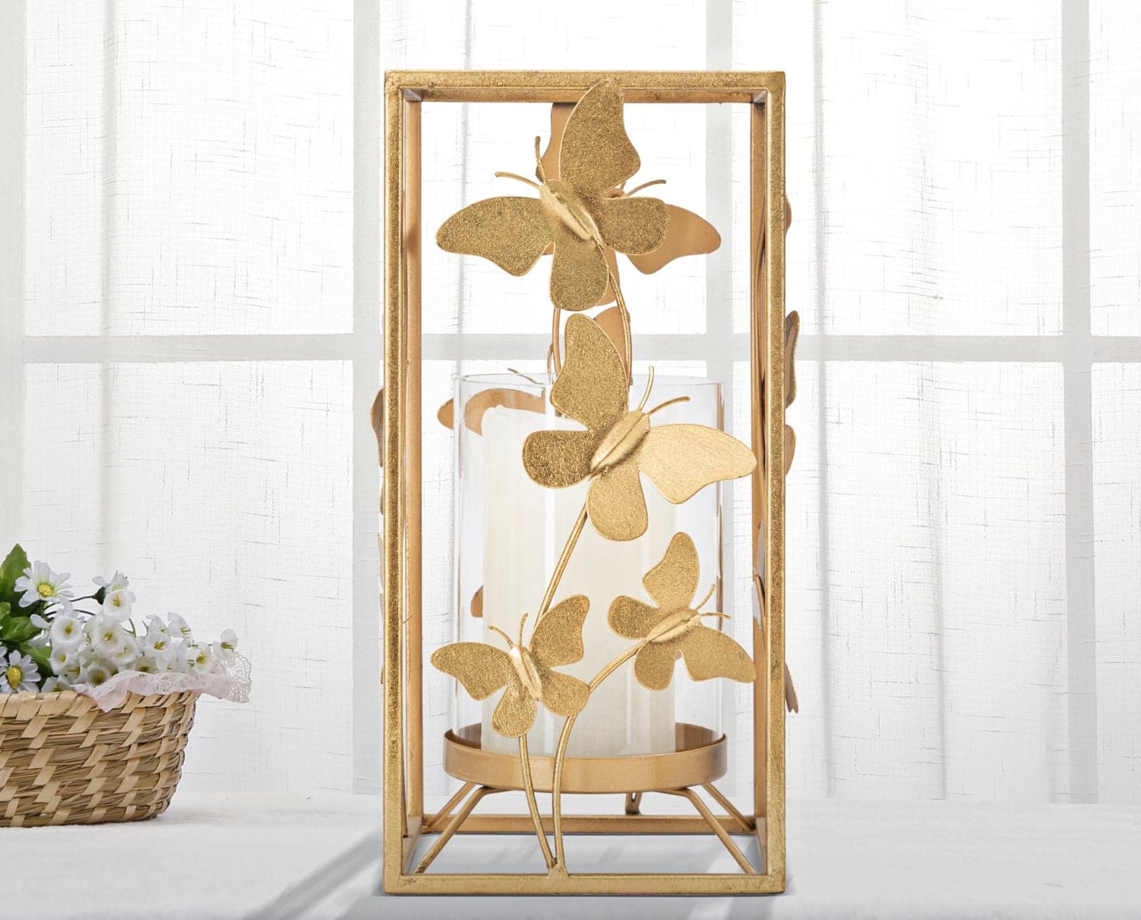 Porta candela struttura in metallo color oro con farfalle per interni in Portalumini Decor Space - Altamura, commercioVirtuoso.it