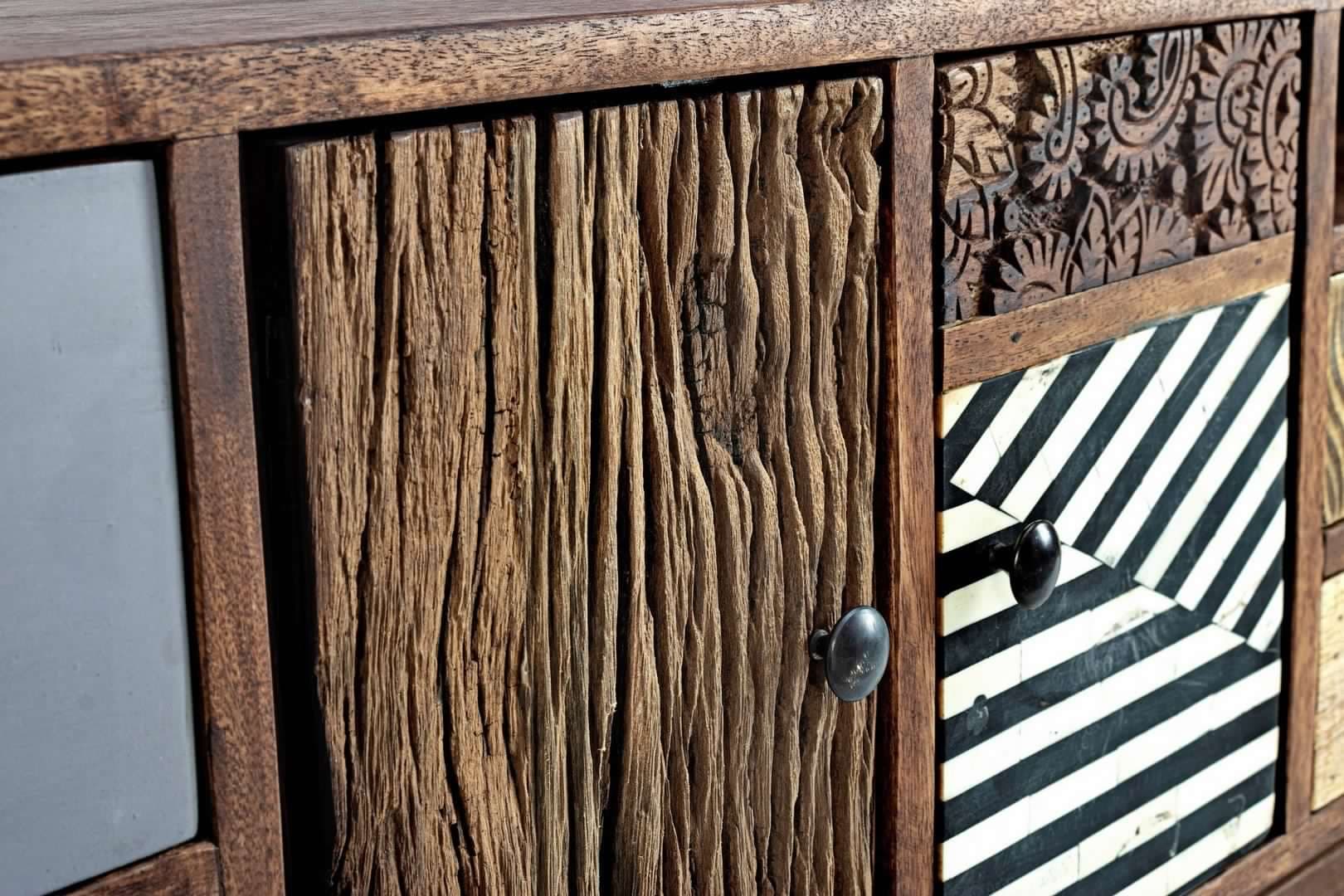 Mobile porta TV "Dhaval" per interno 140 x 40 x 48h cm in Pareti attrezzate Decor Space - Altamura, commercioVirtuoso.it