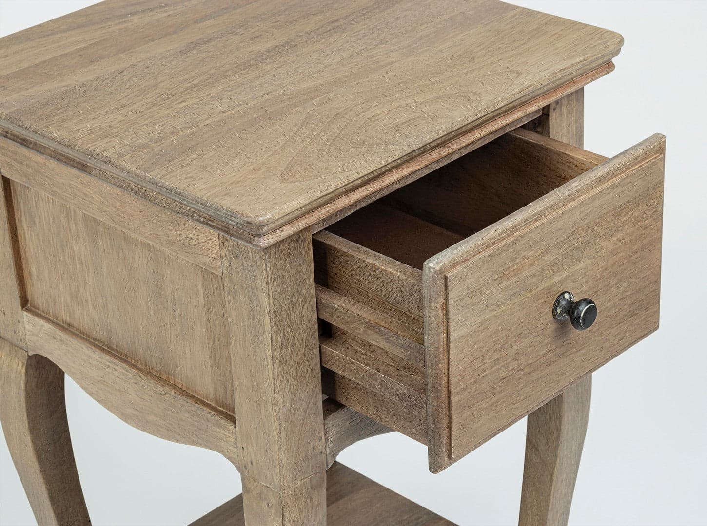 Comodino "Domitille" per camera, Struttura In Legno Di Mango, Schienale E Fondo Cassetti In Mdf in Comodini Decor Space - Altamura, commercioVirtuoso.it