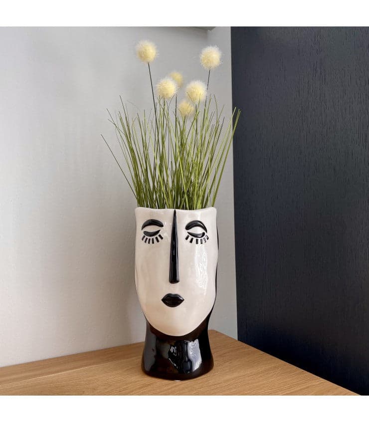 Vaso Faccia decorativa porta fiori o piante in ceramica volto bianco e nero Edg in Vasi tradizionali Decor Space - Altamura, commercioVirtuoso.it