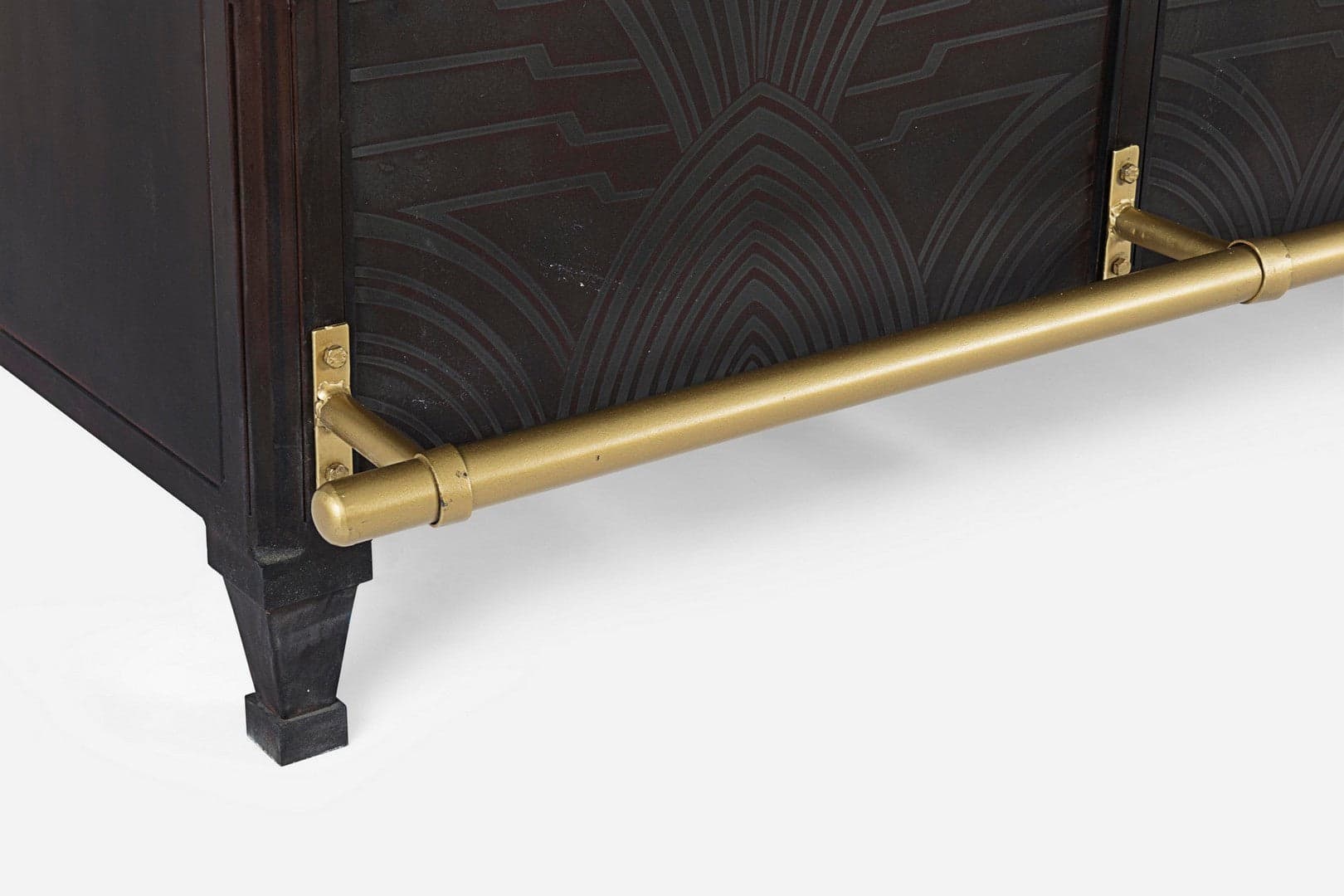 Mobile da Bar "Lanford" con struttura in acciaio, piano in legno di mango in Tavoli da bar Decor Space - Altamura, commercioVirtuoso.it