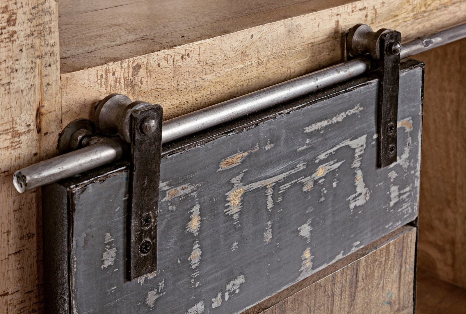 Libreria "Tudor" porta oggetti, mobile per interno in Librerie Decor Space - Altamura, commercioVirtuoso.it