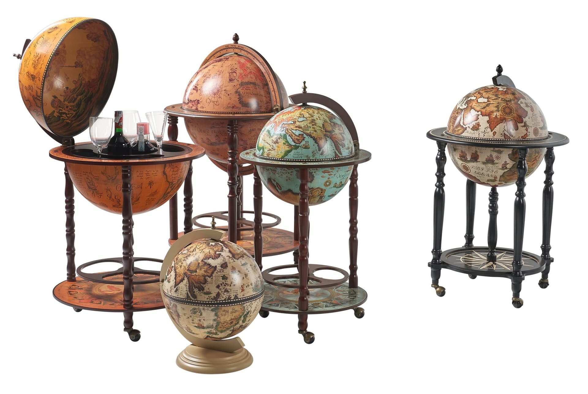 Mappamondo portabottiglie minibar con piedistallo in legno decorazione moderna h 48 cm in Porta bottiglie da vino Decor Space - Altamura, commercioVirtuoso.it