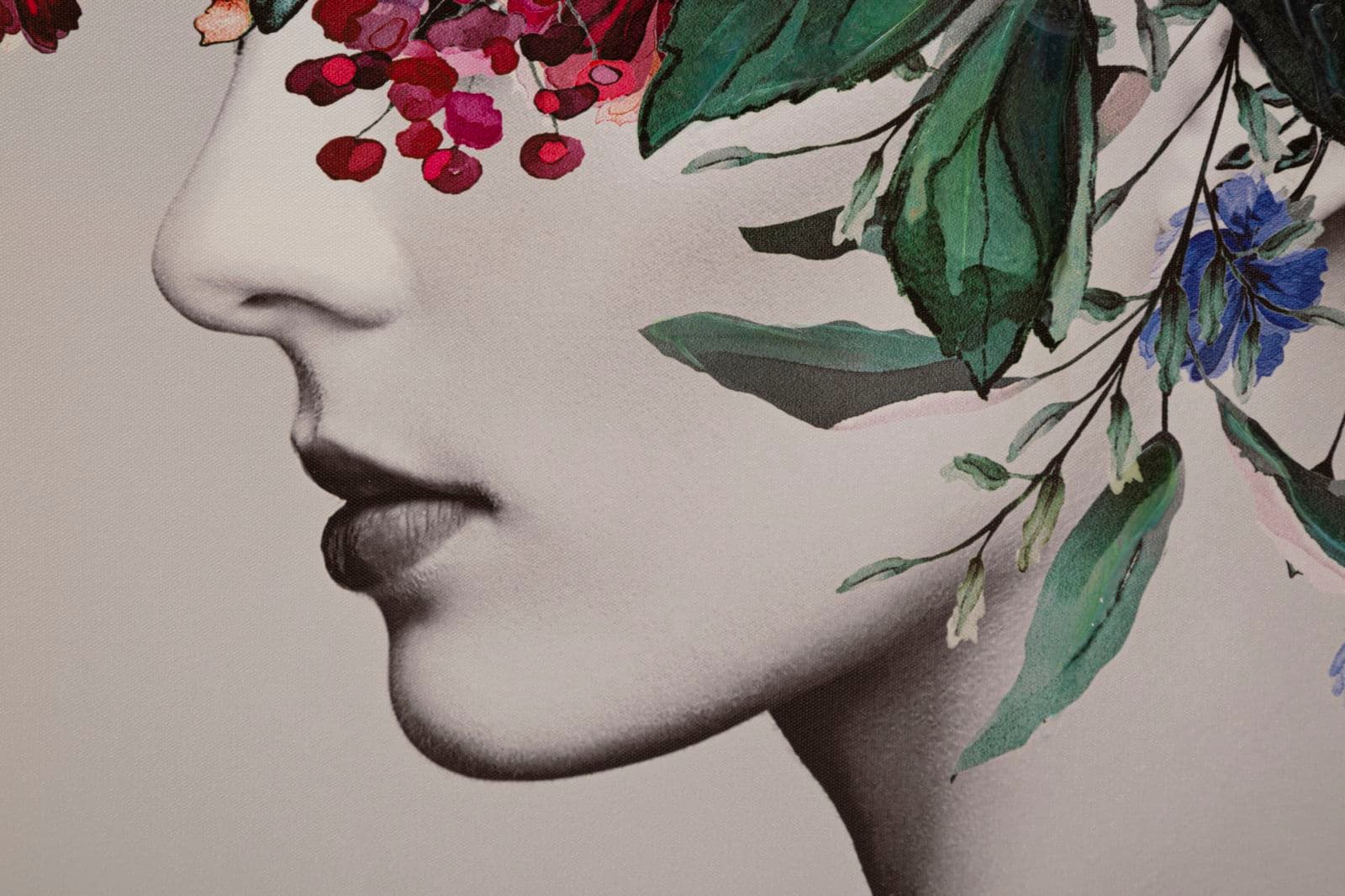 Stampa su tela donna con decorazioni floreali con telaio in legno per decorazioni ambienti in Poster e stampe Decor Space - Altamura, commercioVirtuoso.it