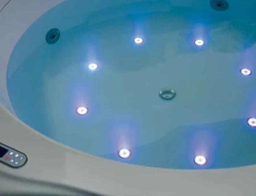 COLACRIL NIAGARA Vasca Idromassaggio Circolare 150x150 Con Cascata - 4